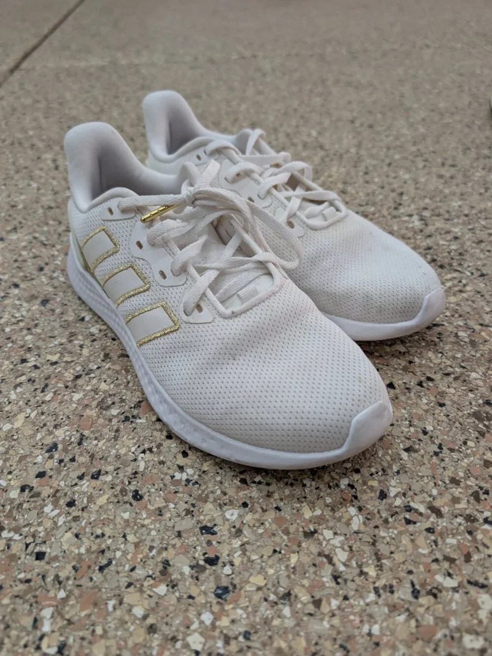 Adidas sneakers for women